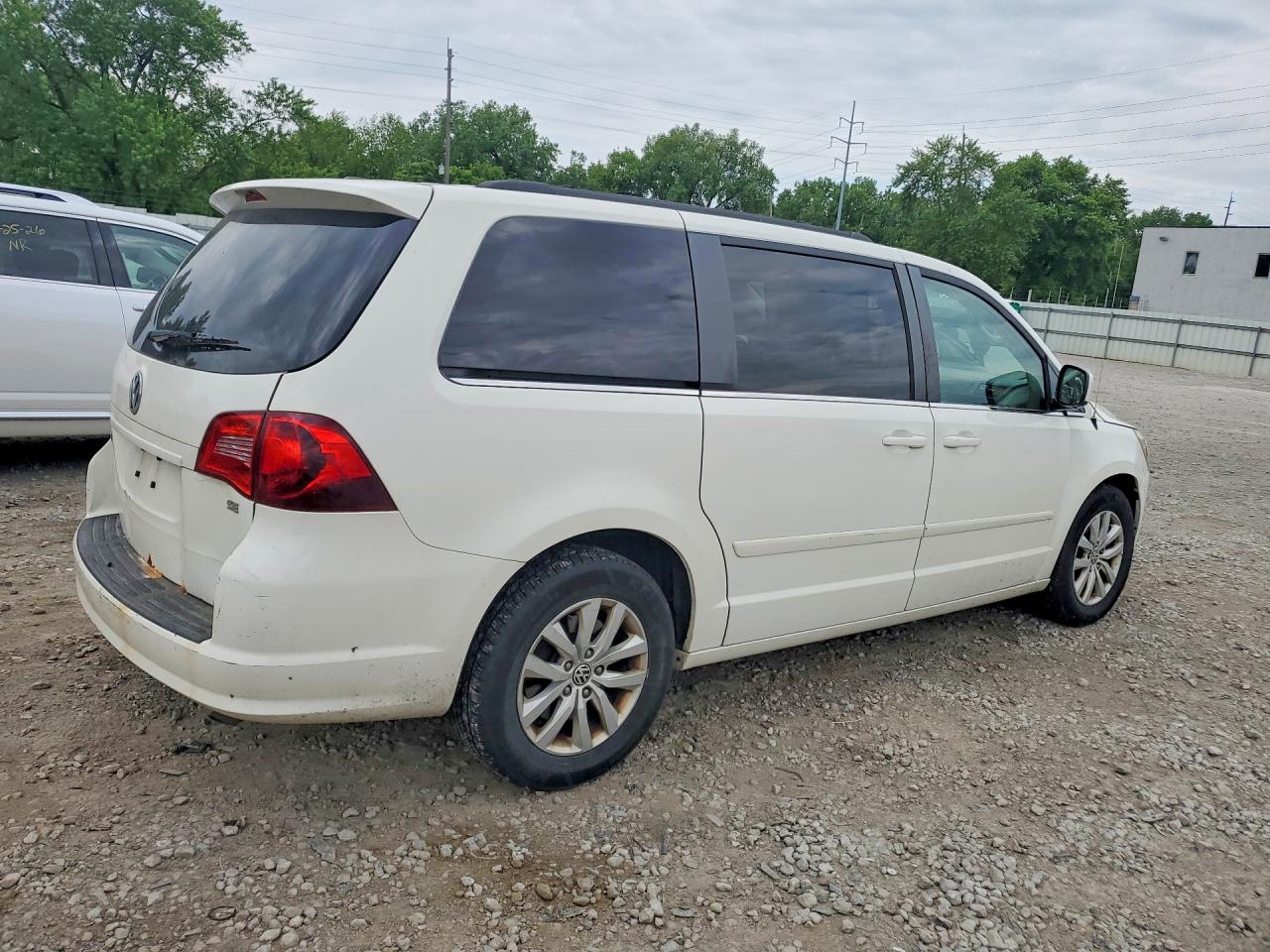 2012 VOLKSWAGEN ROUTAN