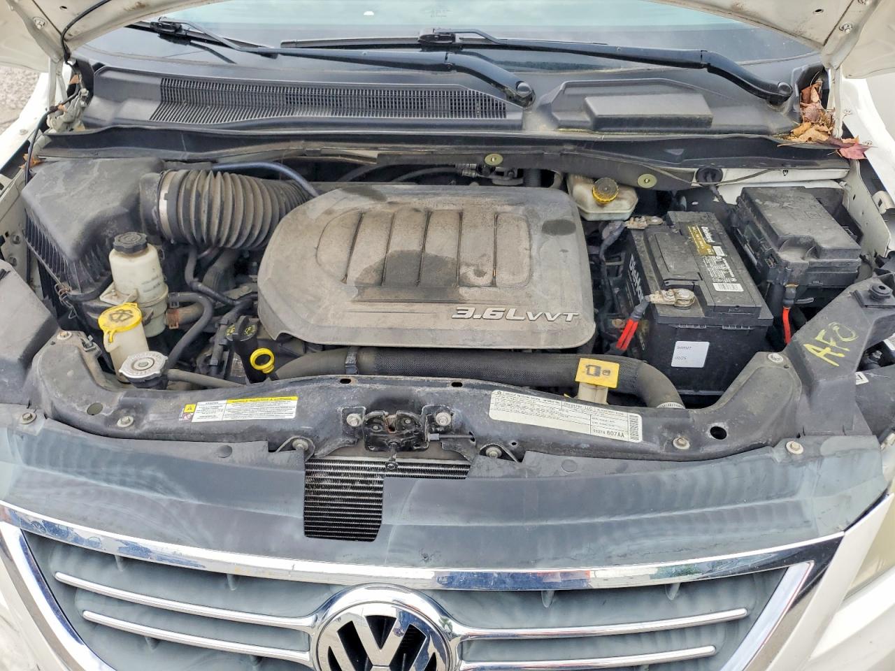 2012 VOLKSWAGEN ROUTAN