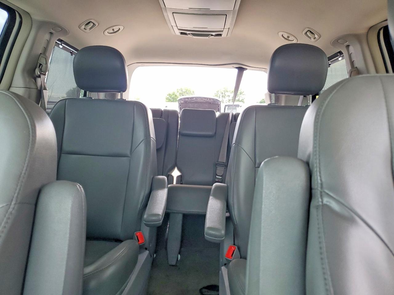 2012 VOLKSWAGEN ROUTAN