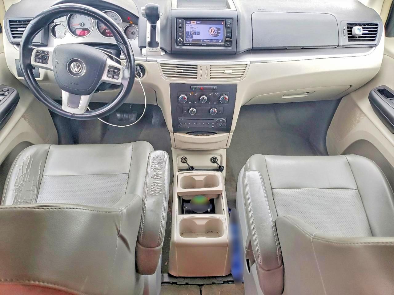 2012 VOLKSWAGEN ROUTAN