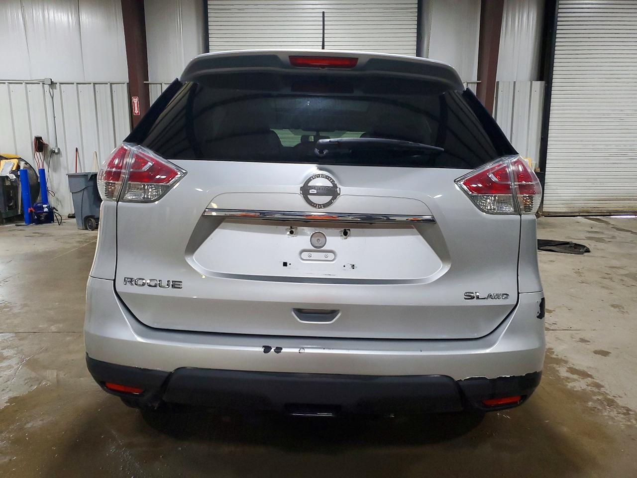 2016 NISSAN ROGUE