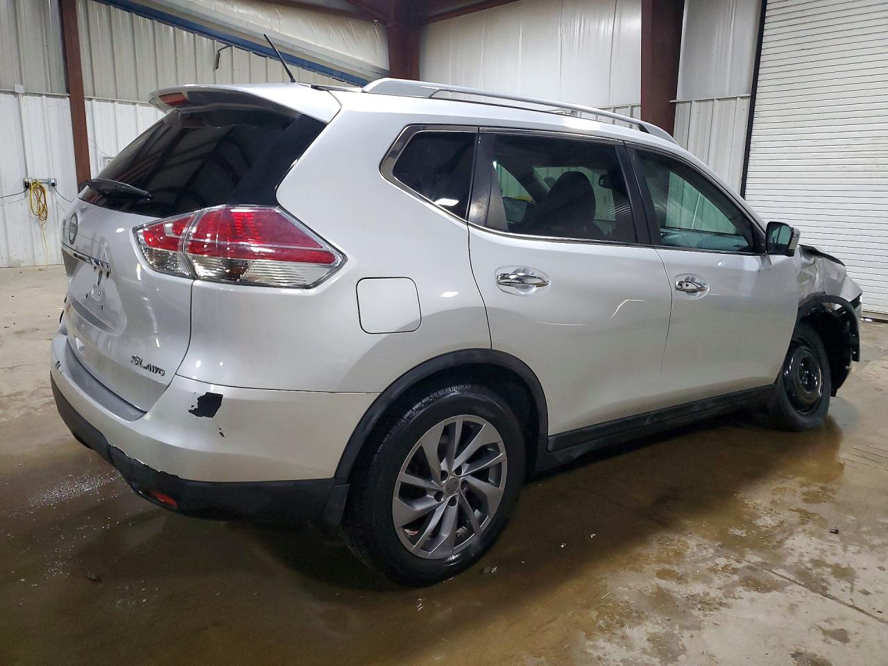 2016 NISSAN ROGUE