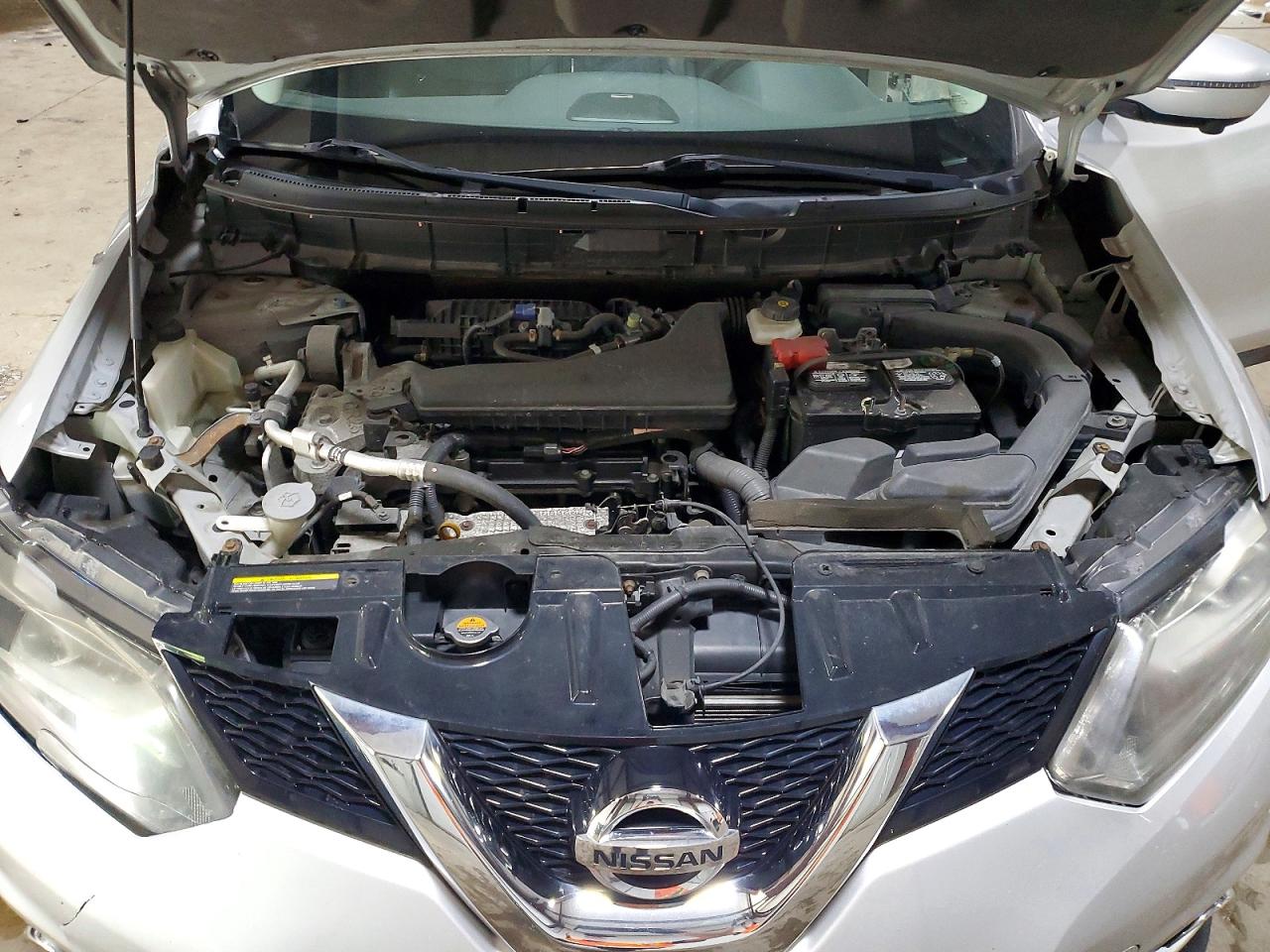 2016 NISSAN ROGUE