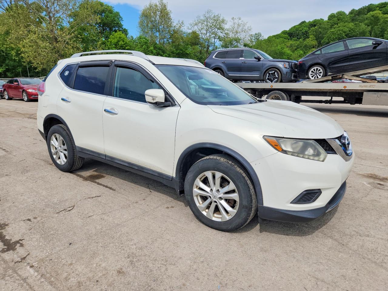2014 NISSAN ROGUE