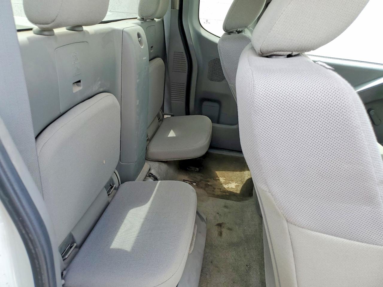 2018 NISSAN FRONTIER