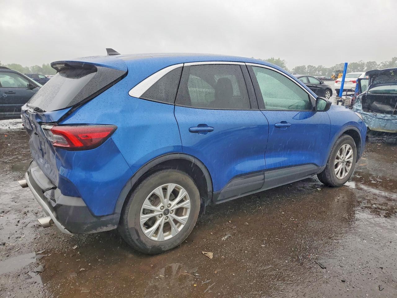 2023 FORD ESCAPE ACT