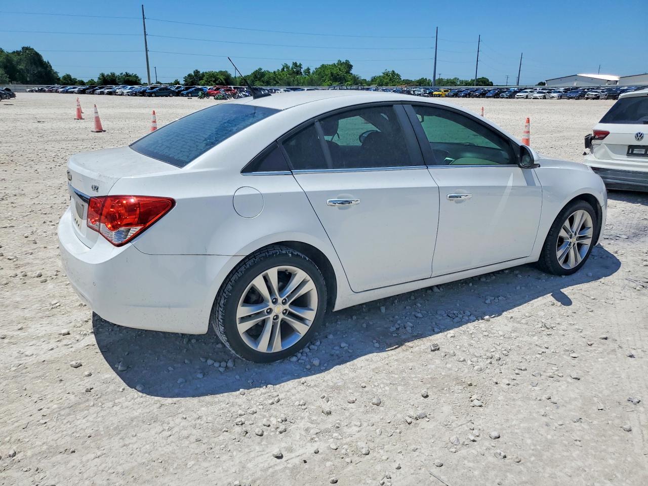 2011 CHEVROLET CRUZE