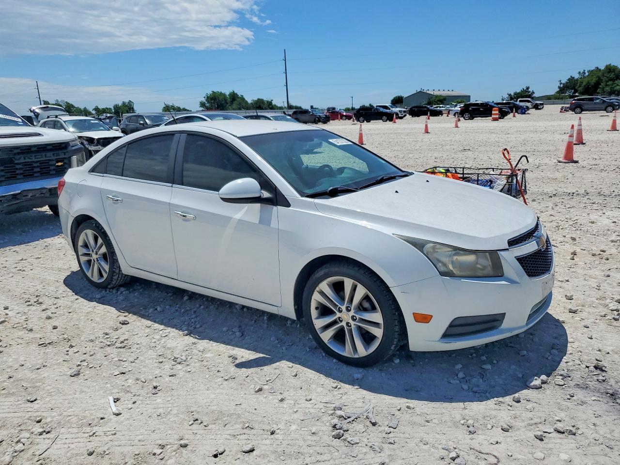 2011 CHEVROLET CRUZE