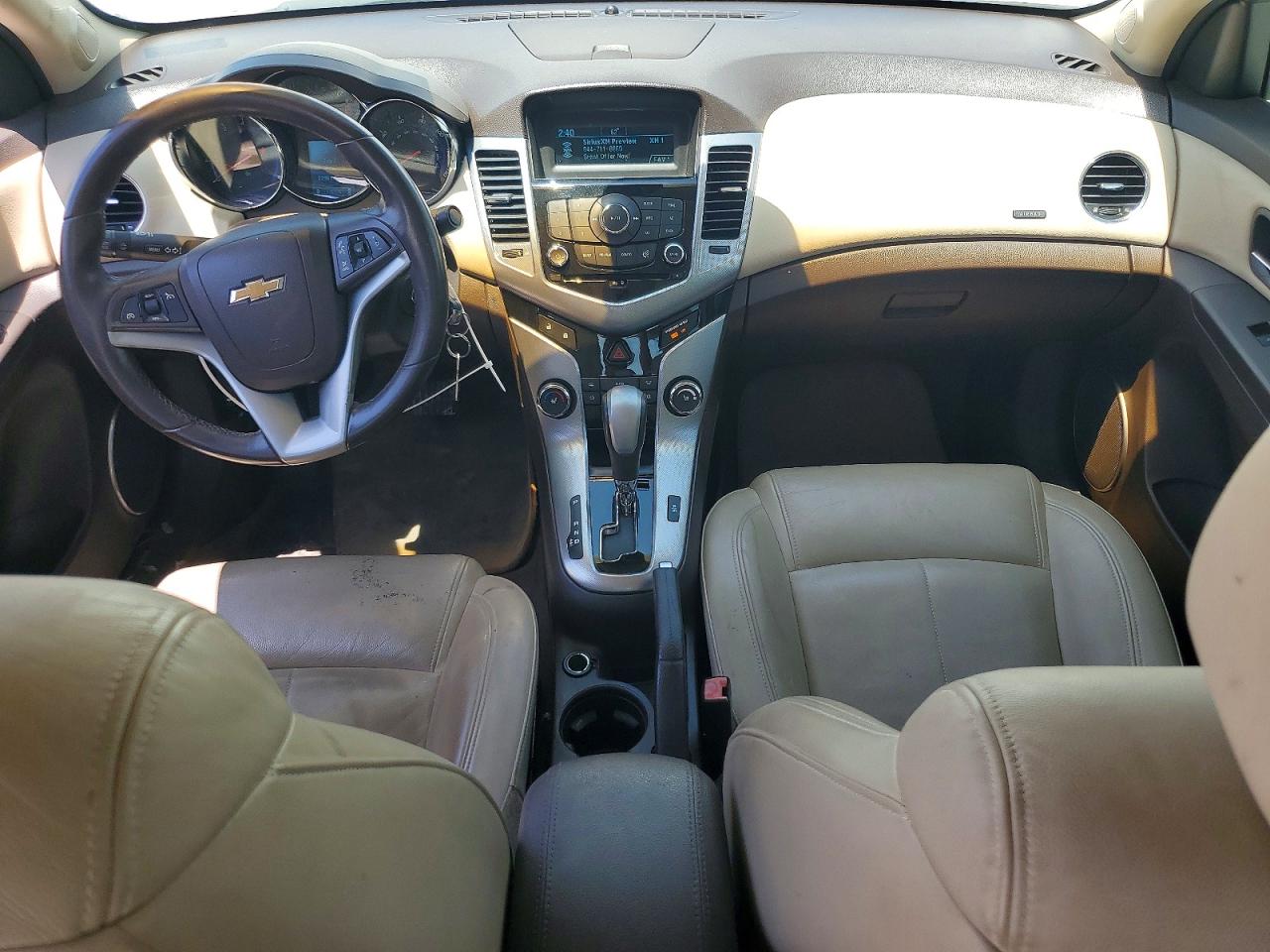 2011 CHEVROLET CRUZE