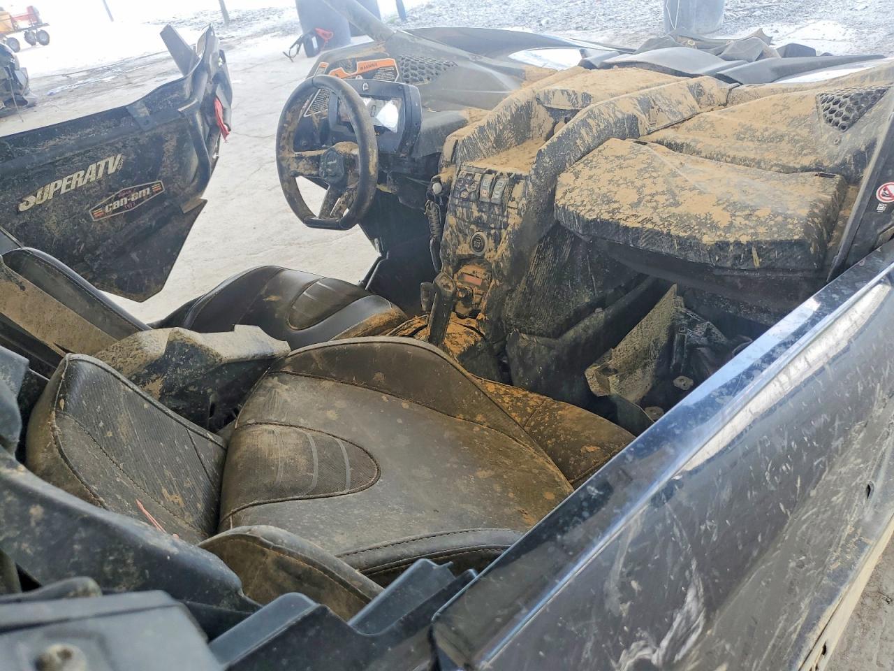2022 CAN-AM SIDEBYSIDE