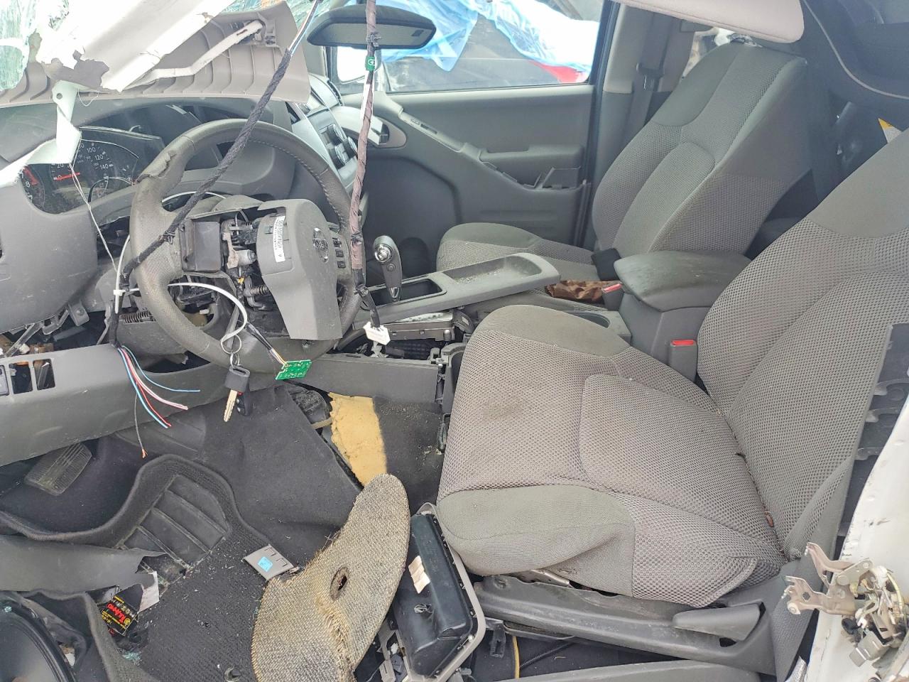 2019 NISSAN FRONTIER