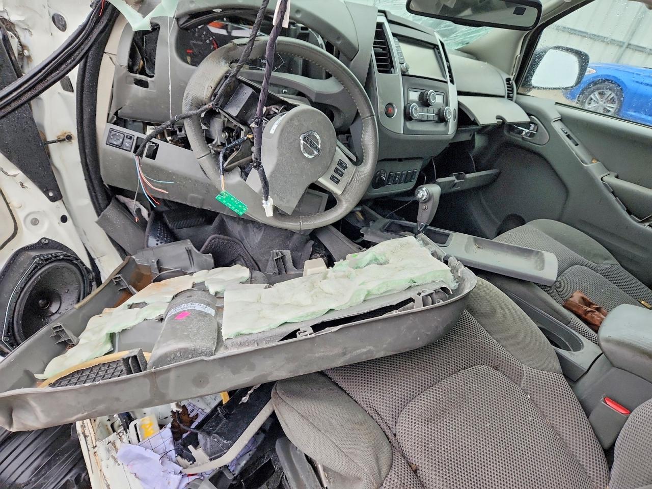 2019 NISSAN FRONTIER