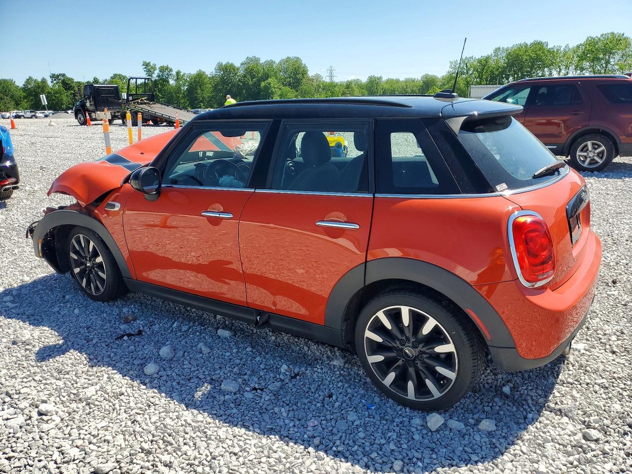 2019 MINI COOPER