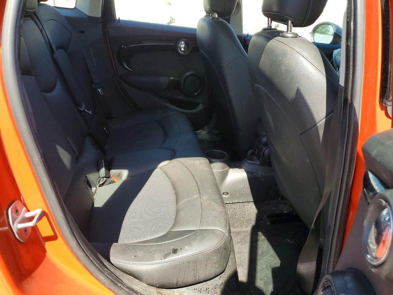 2019 MINI COOPER