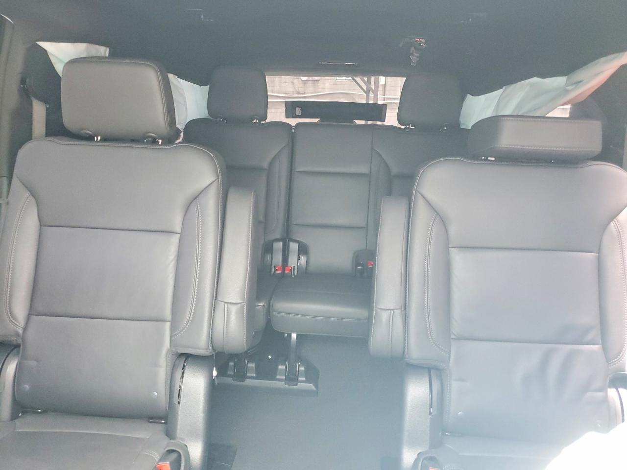 2025 CHEVROLET SUBURBAN