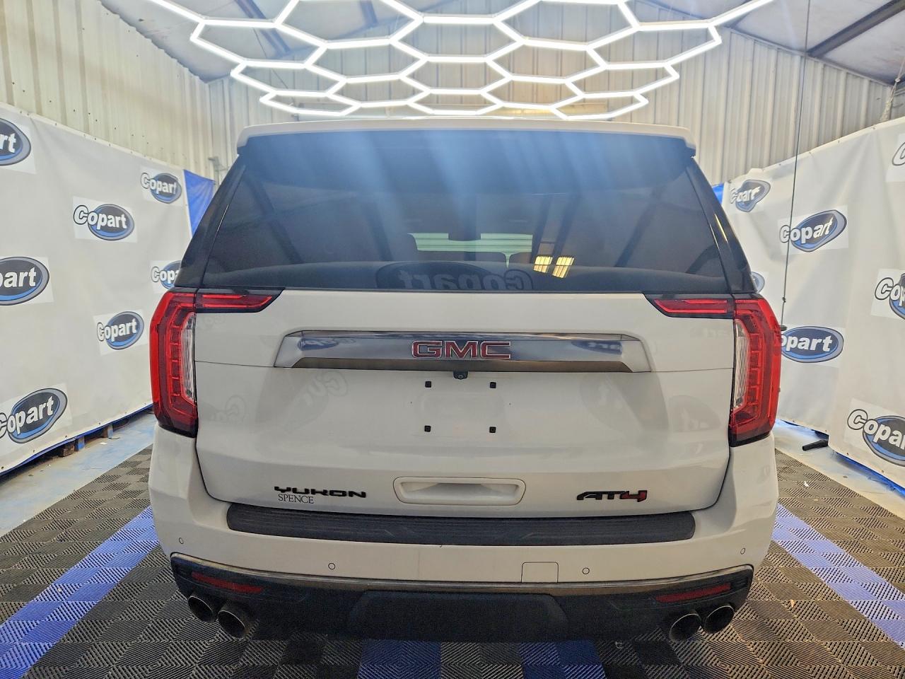 2023 GMC YUKON