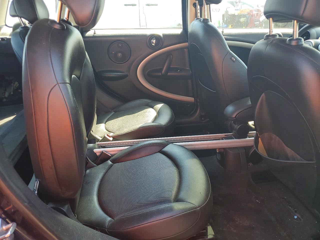 2011 MINI COOPER