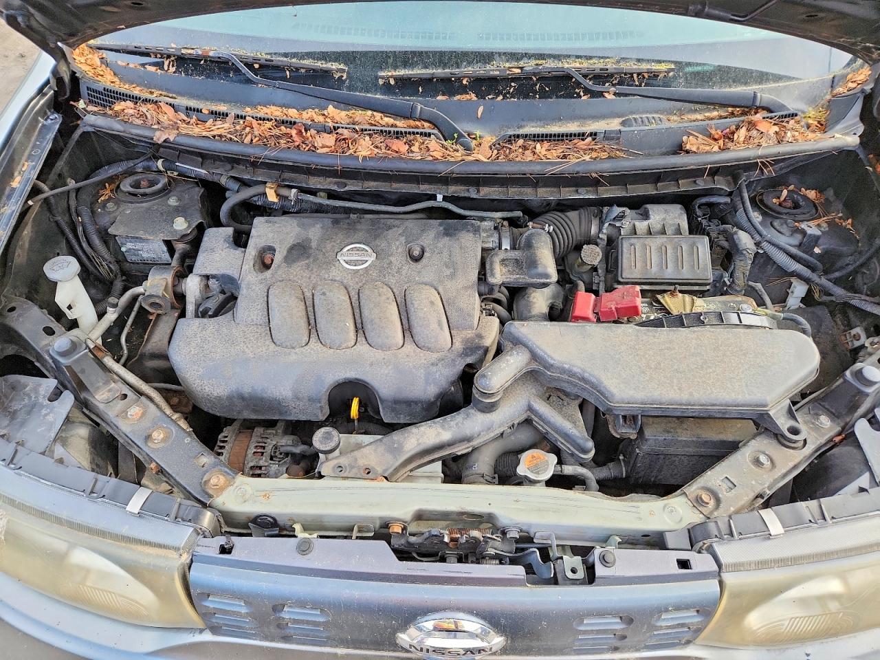 2010 NISSAN CUBE