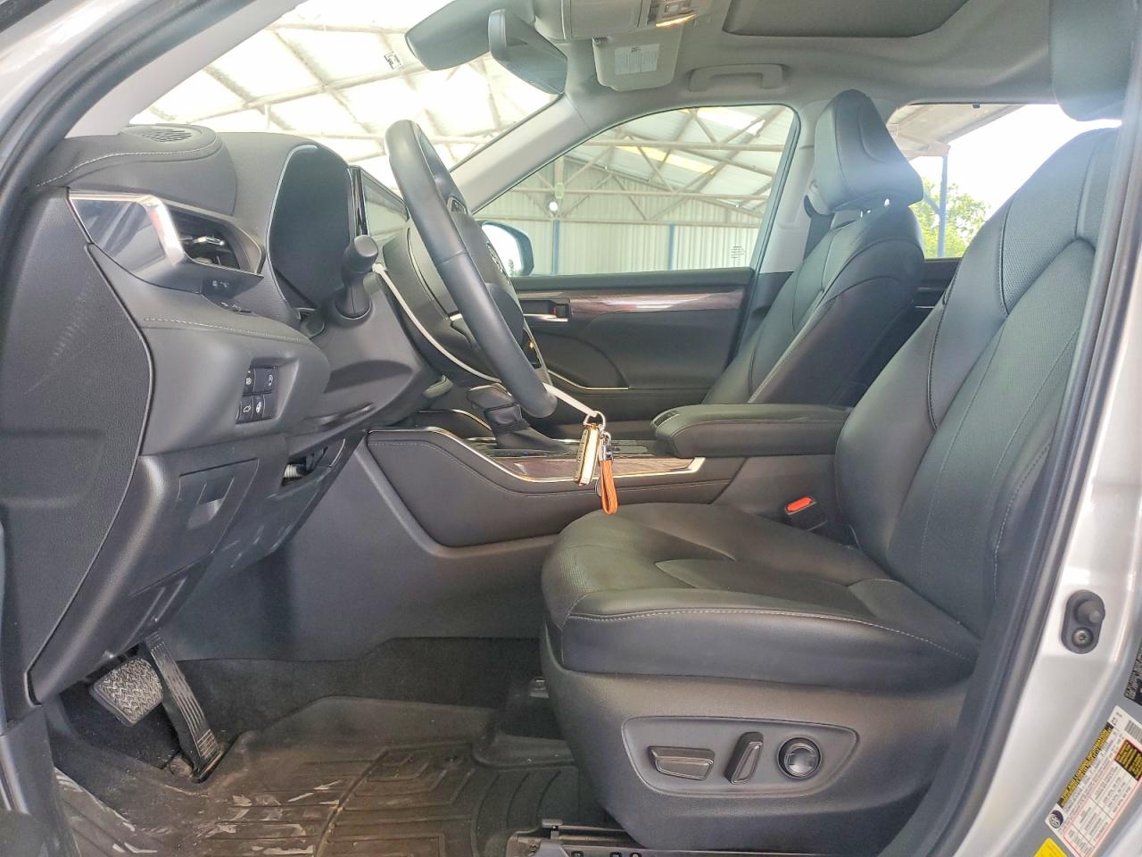 2023 TOYOTA HIGHLANDER