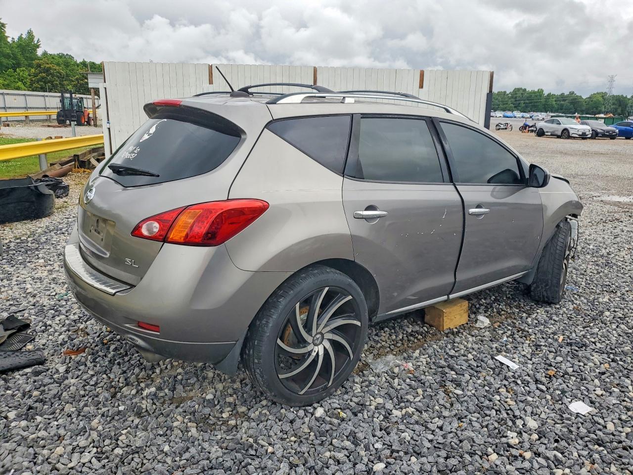 2009 NISSAN MURANO