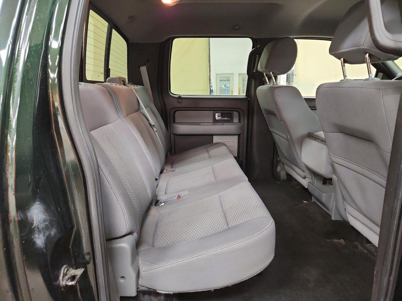 2012 FORD F150