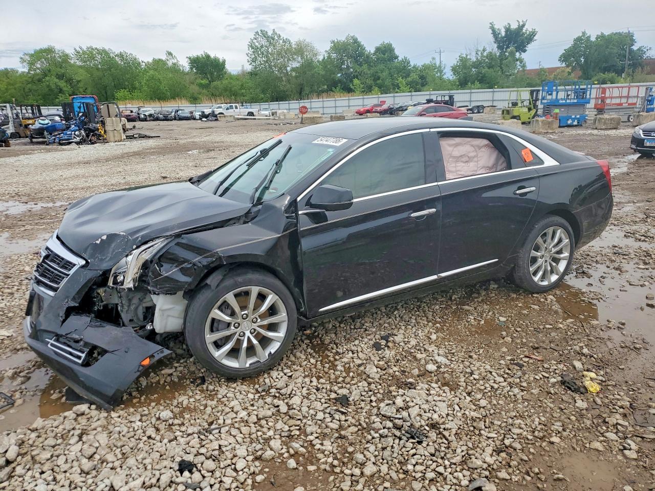 2016 CADILLAC XTS