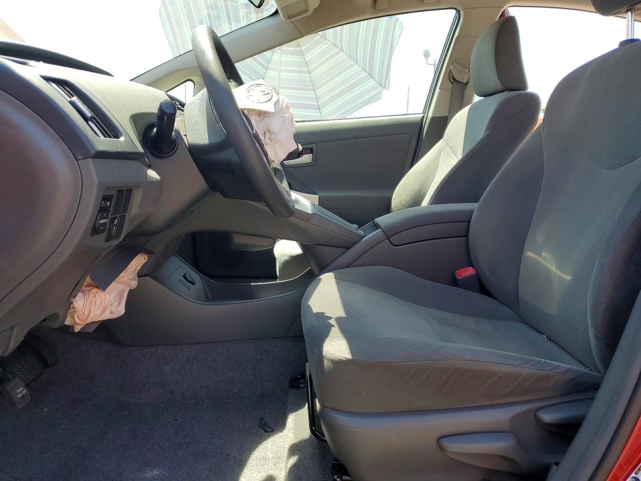 2010 TOYOTA PRIUS
