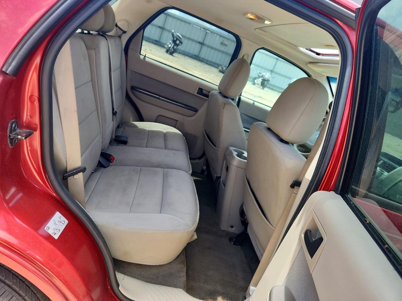2012 FORD ESCAPE