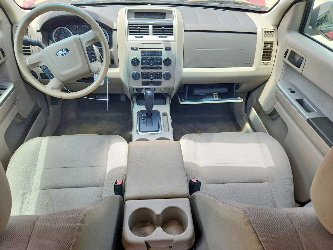 2012 FORD ESCAPE