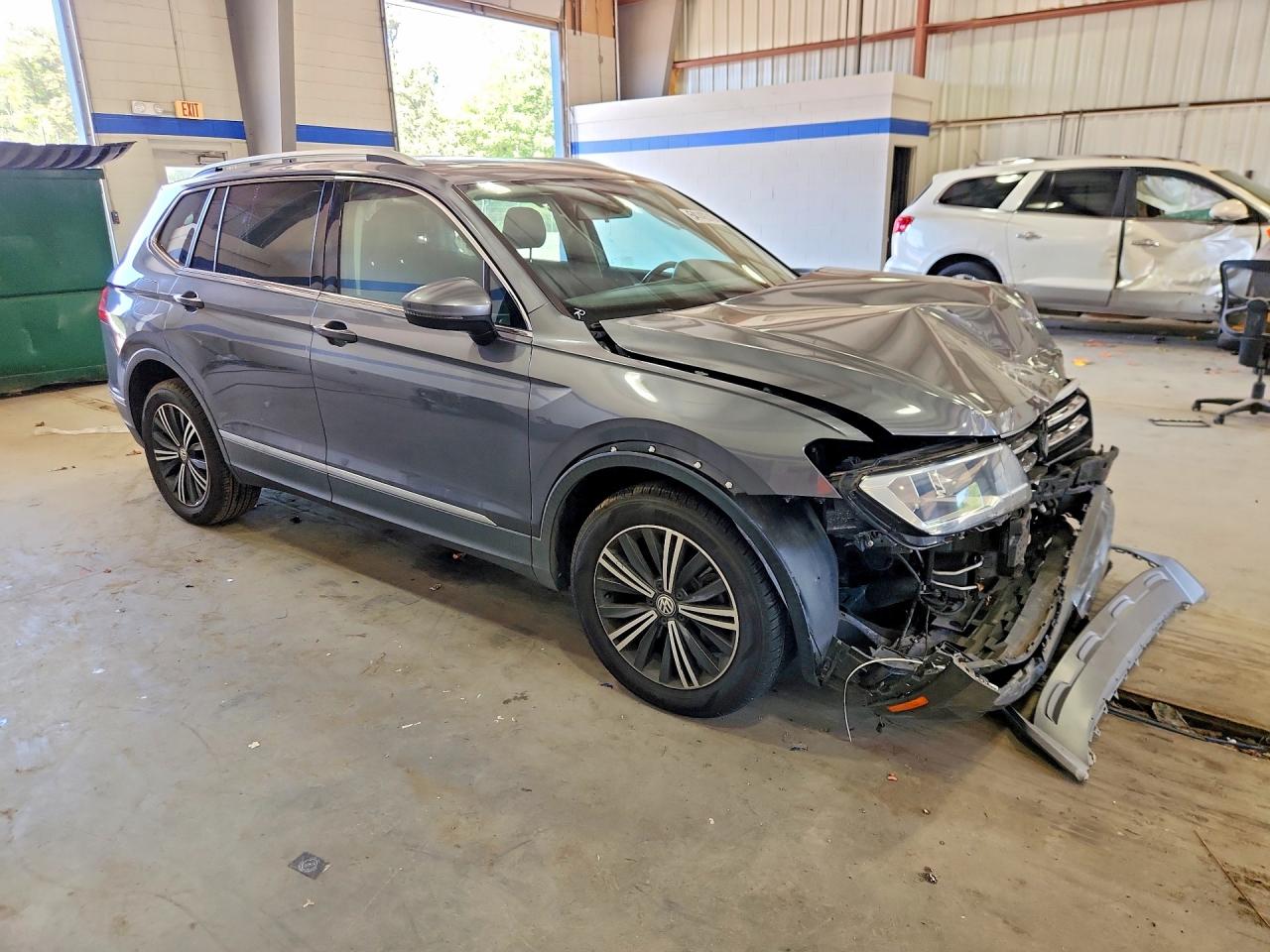 2019 VOLKSWAGEN TIGUAN