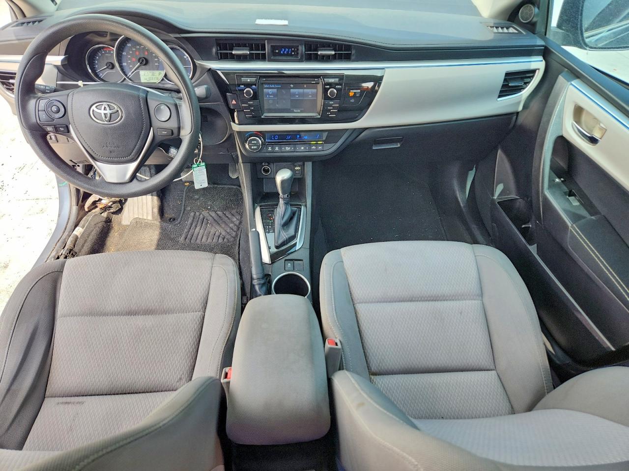 2015 TOYOTA COROLLA