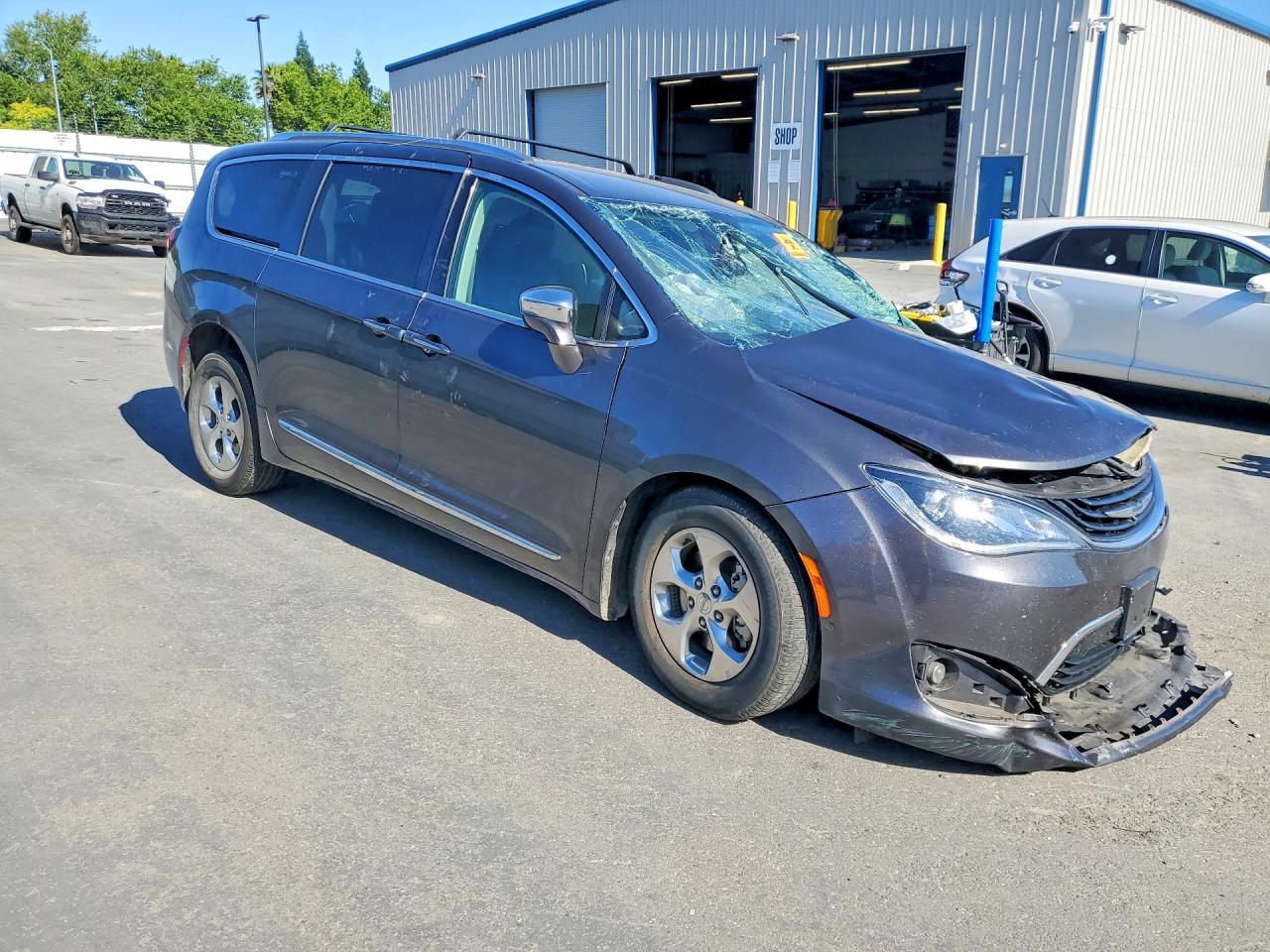2018 CHRYSLER PACIFICA