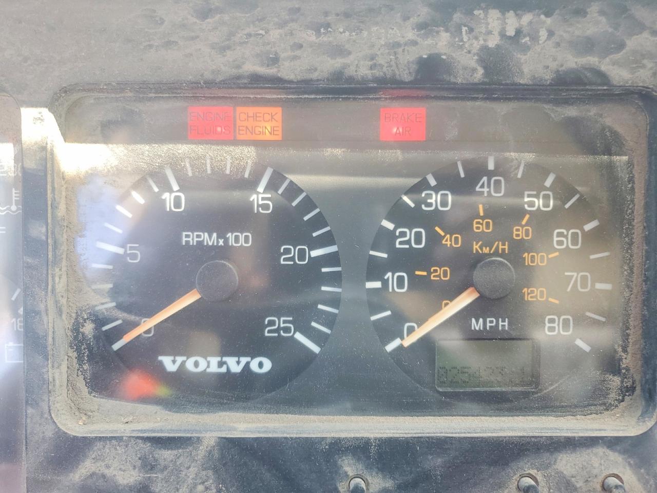 1999 VOLVO CONVENTION