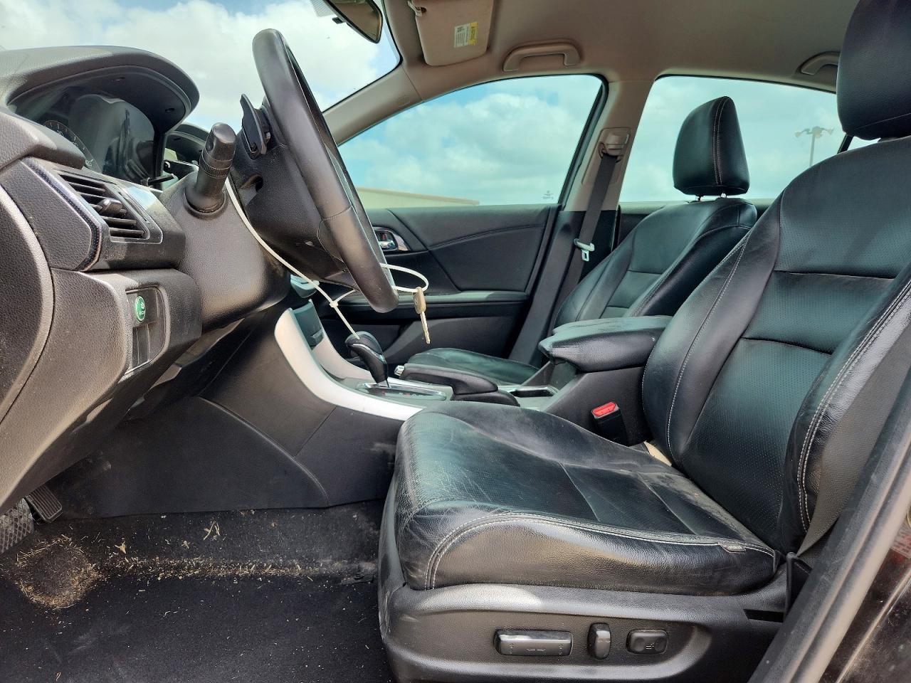 2015 HONDA ACCORD