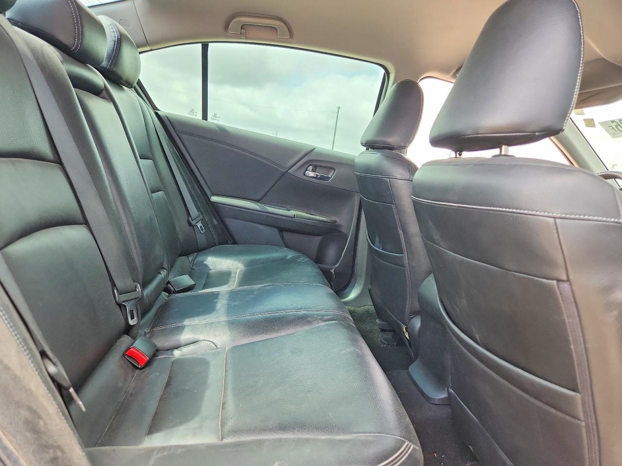 2015 HONDA ACCORD