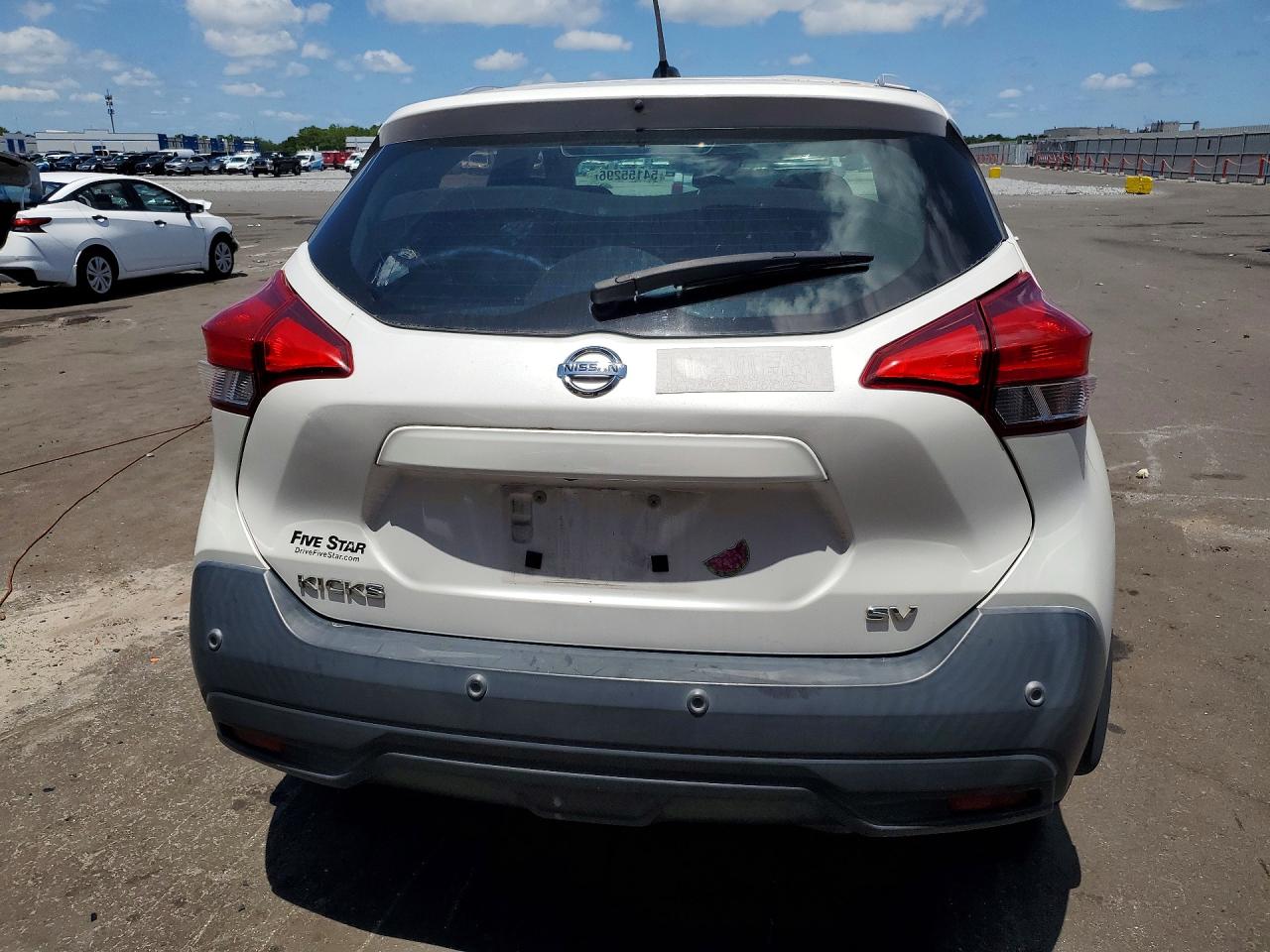 2020 NISSAN KICKS SV