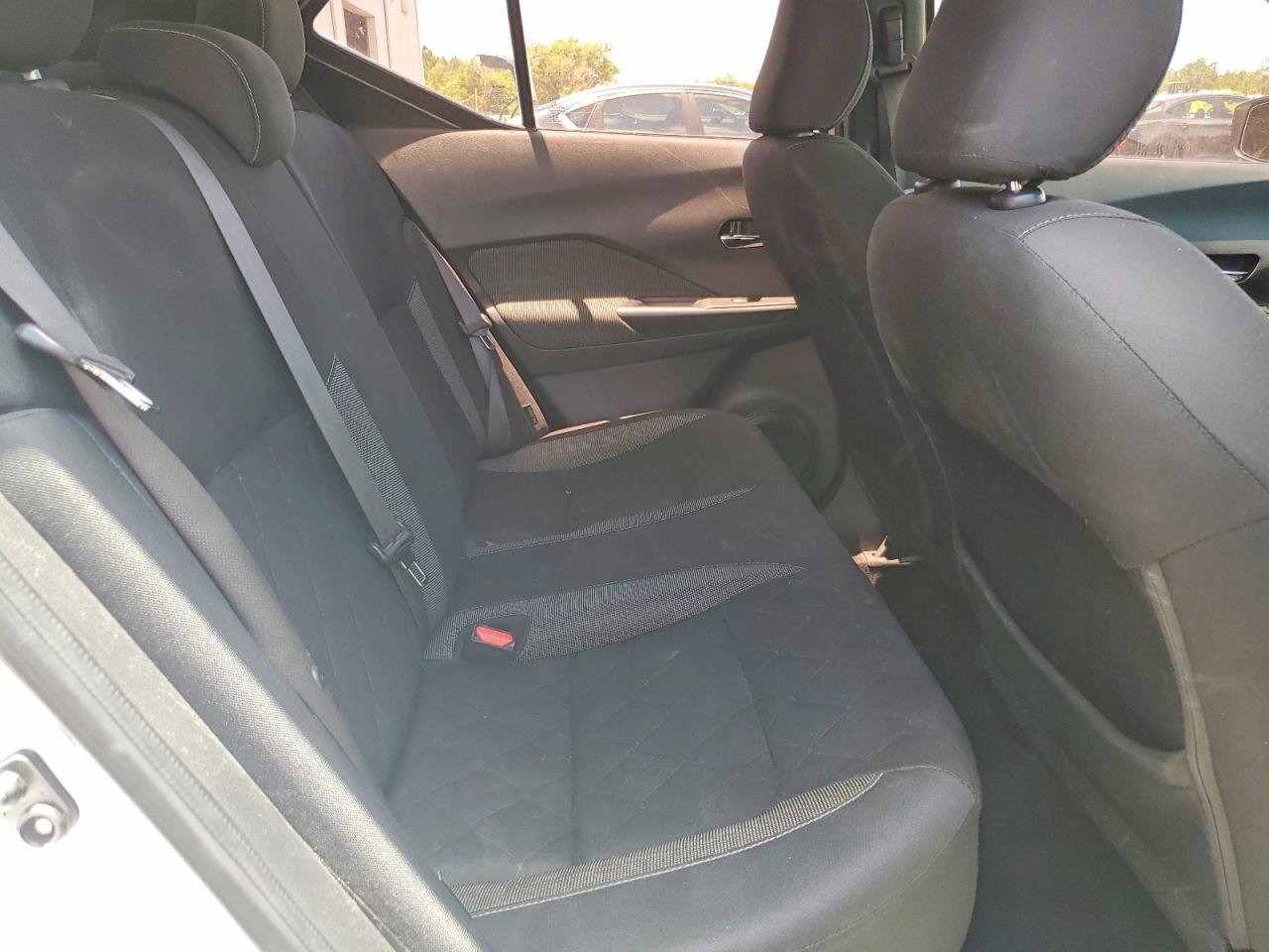 2020 NISSAN KICKS SV