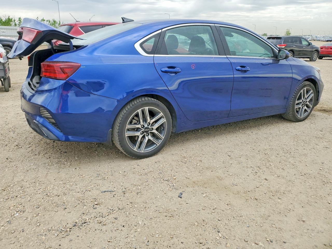 2023 KIA FORTE