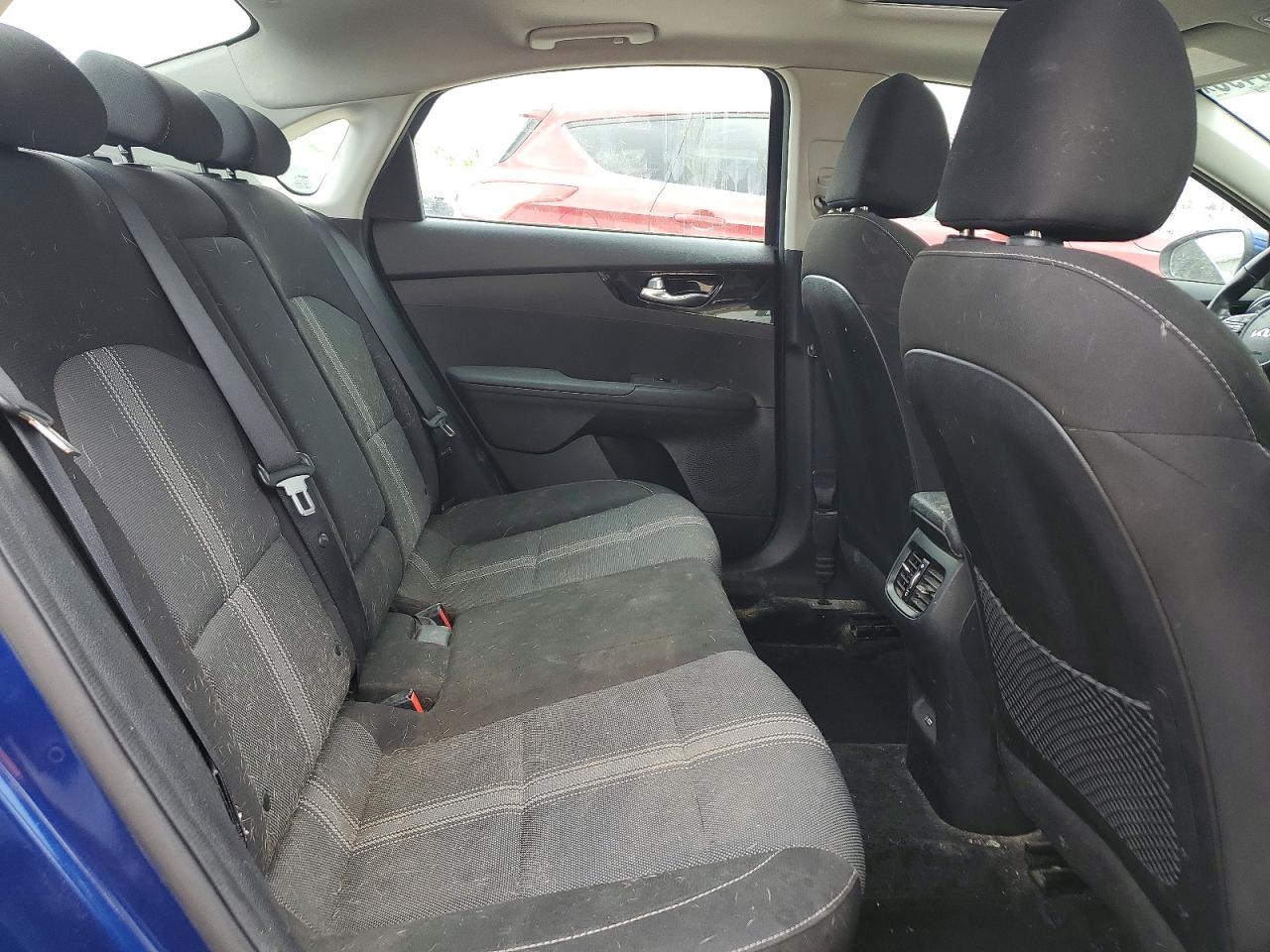 2023 KIA FORTE