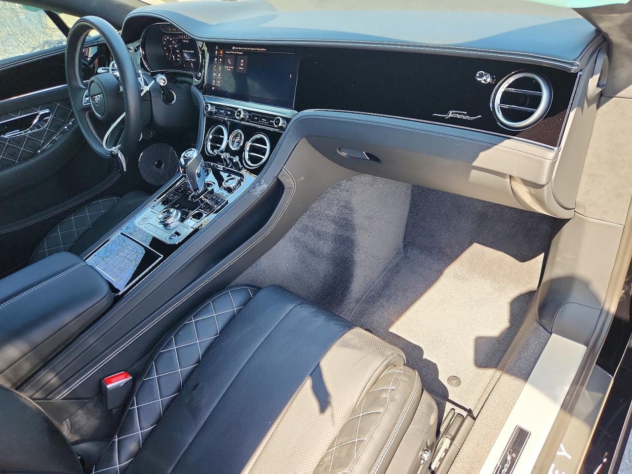 2024 BENTLEY CONTINENTA