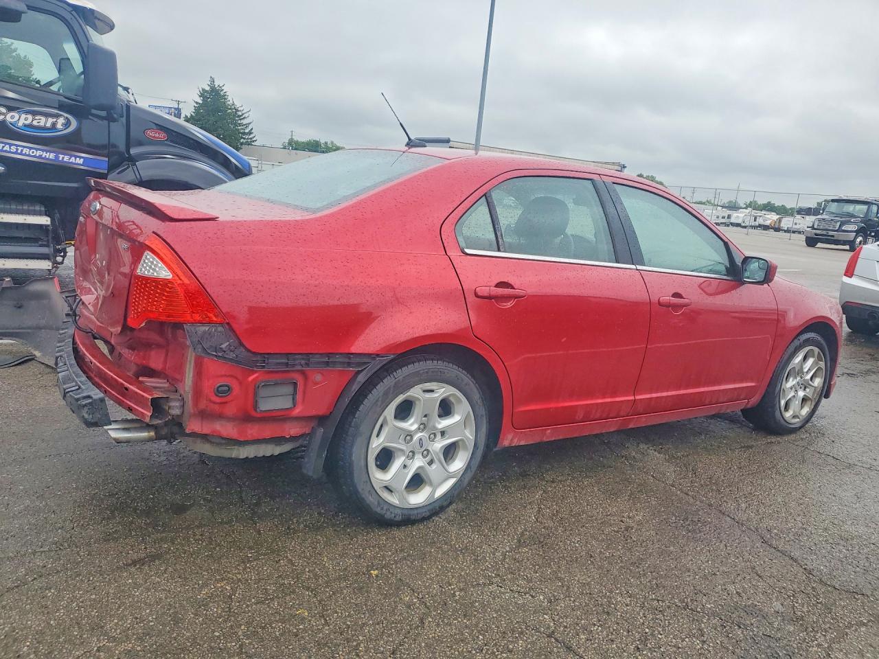 2011 FORD FUSION
