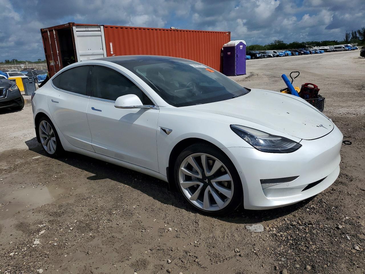 2020 TESLA MODEL 3
