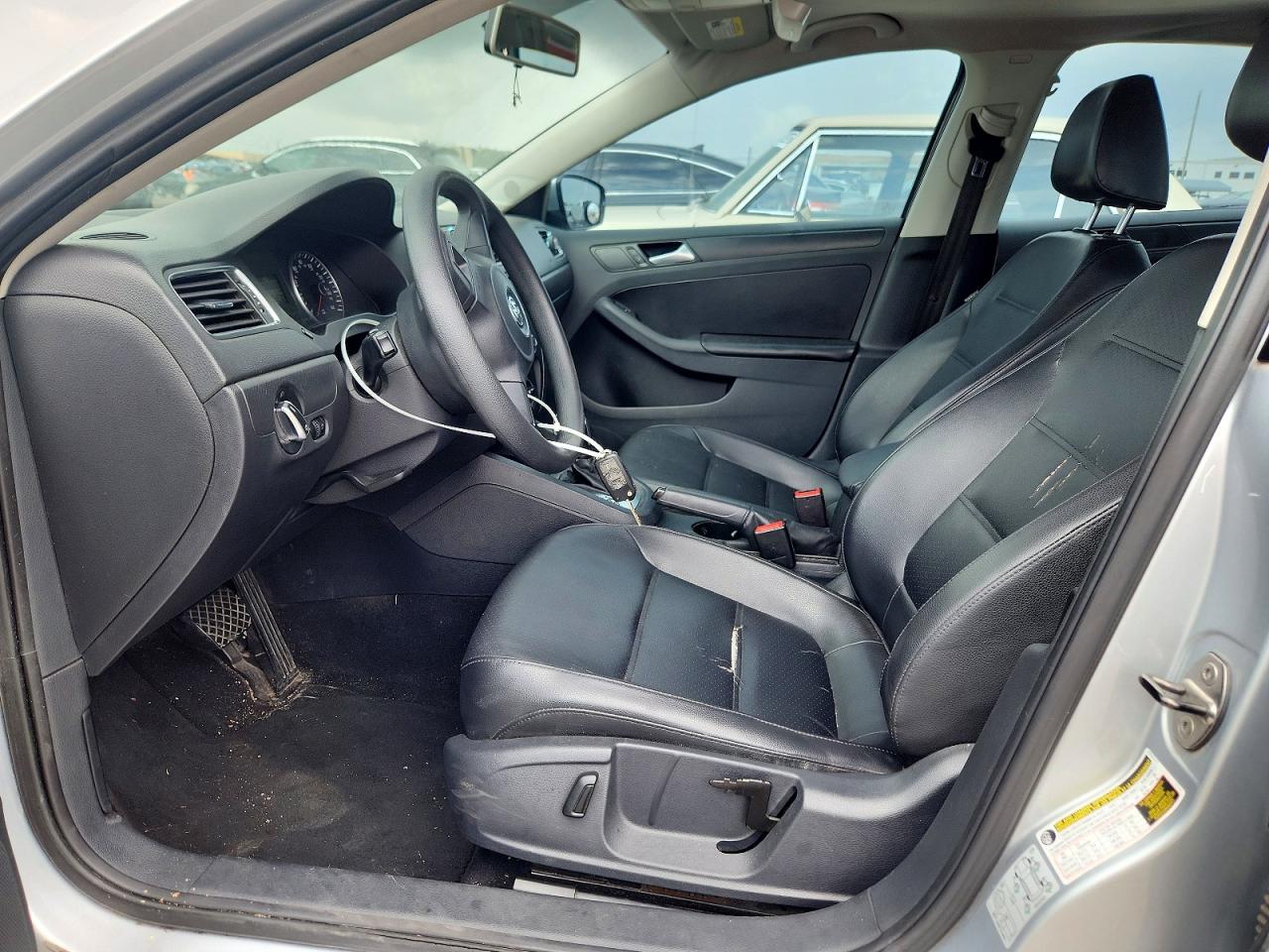 2014 VOLKSWAGEN JETTA