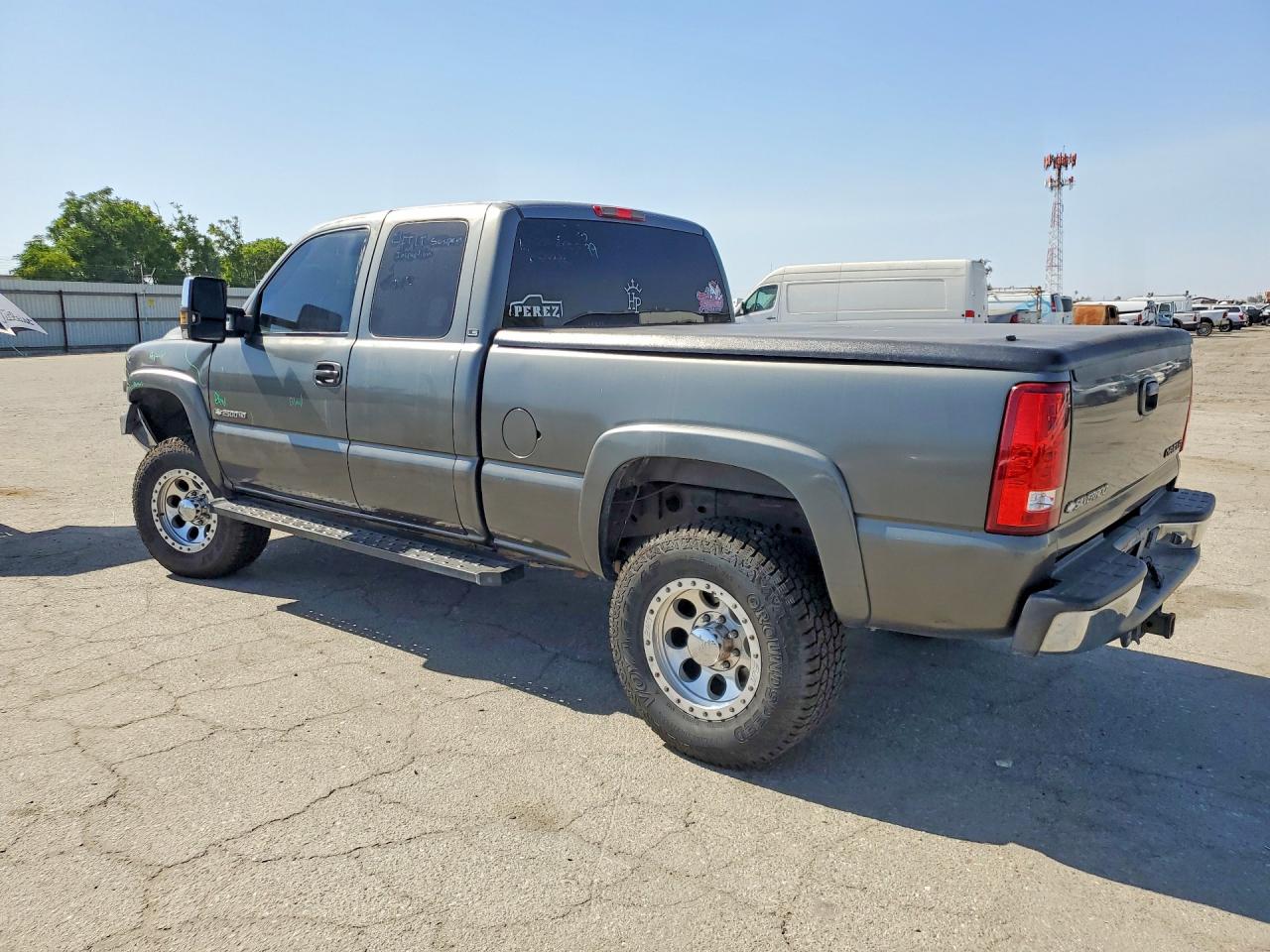 2001 CHEVROLET SILVERADO