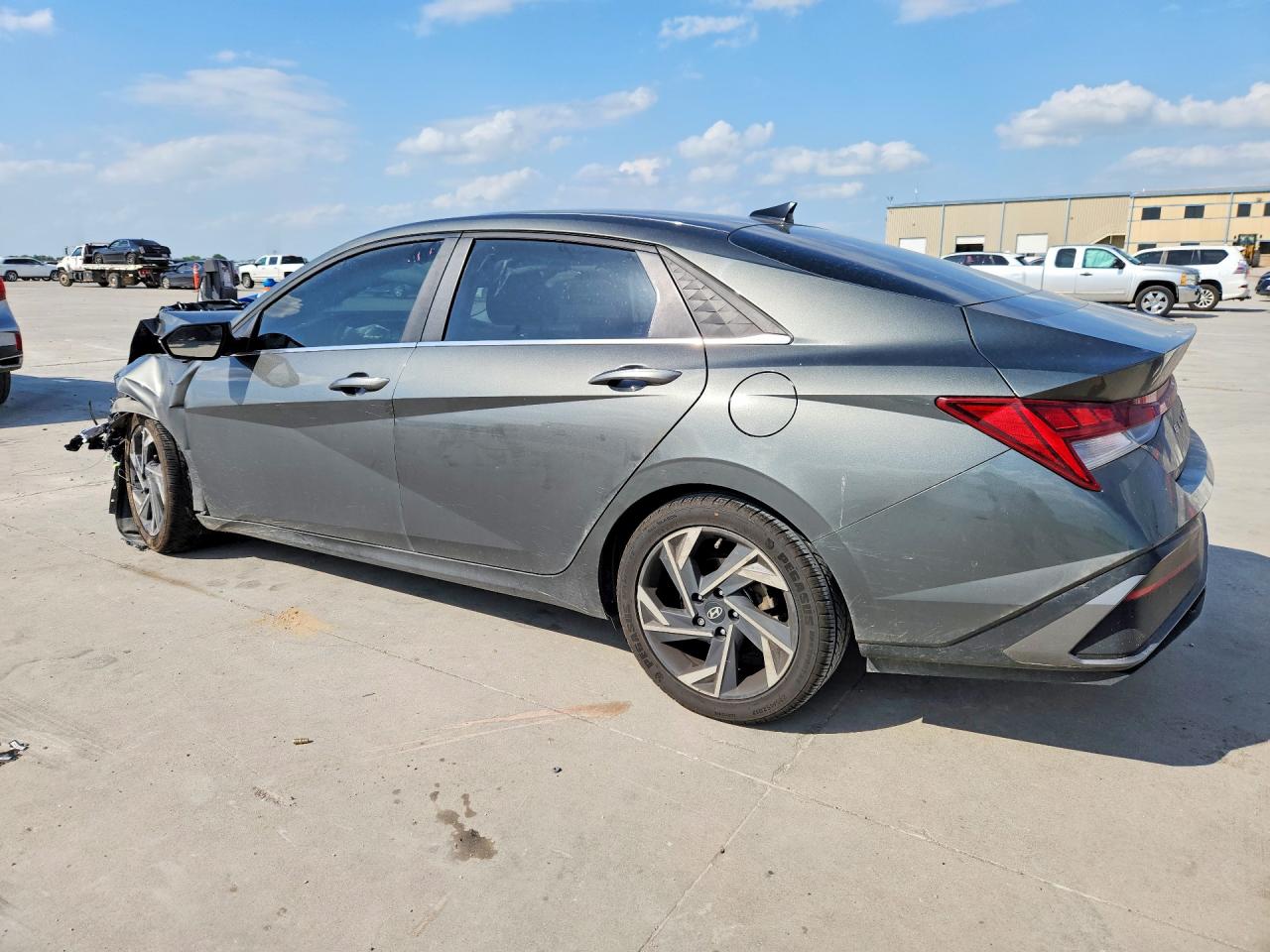 2024 HYUNDAI ELANTRA LI
