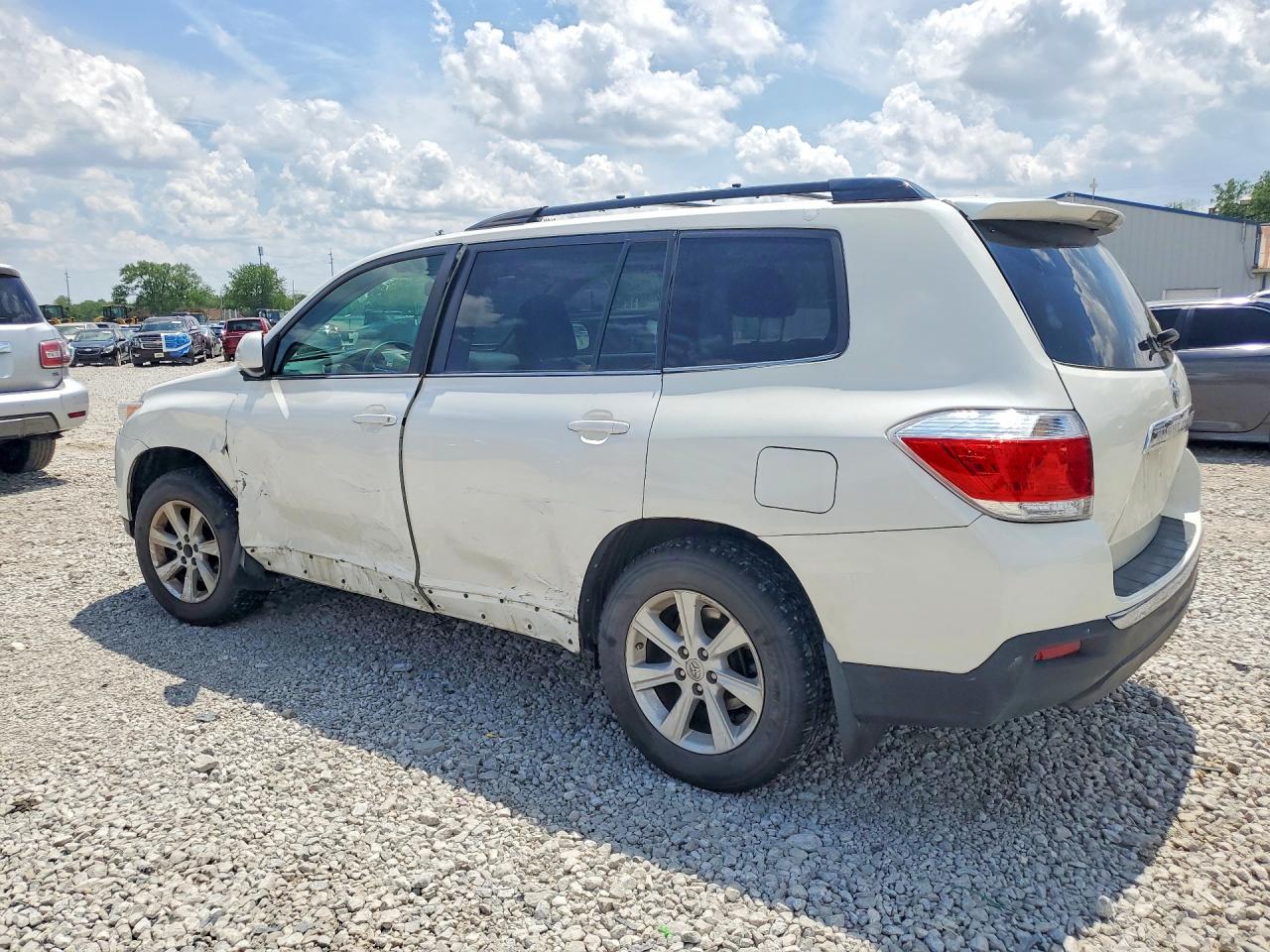 2013 TOYOTA HIGHLANDER