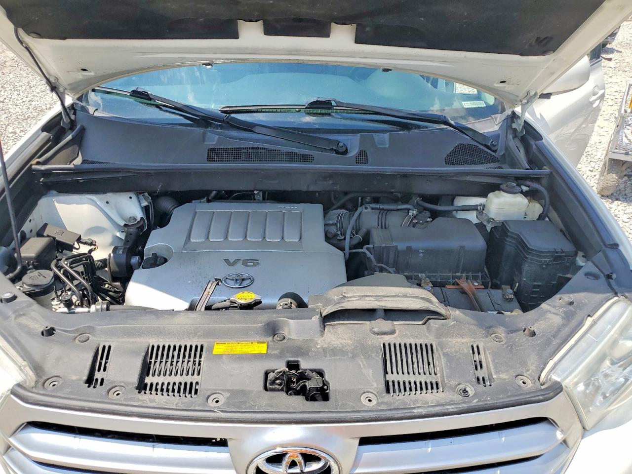 2013 TOYOTA HIGHLANDER