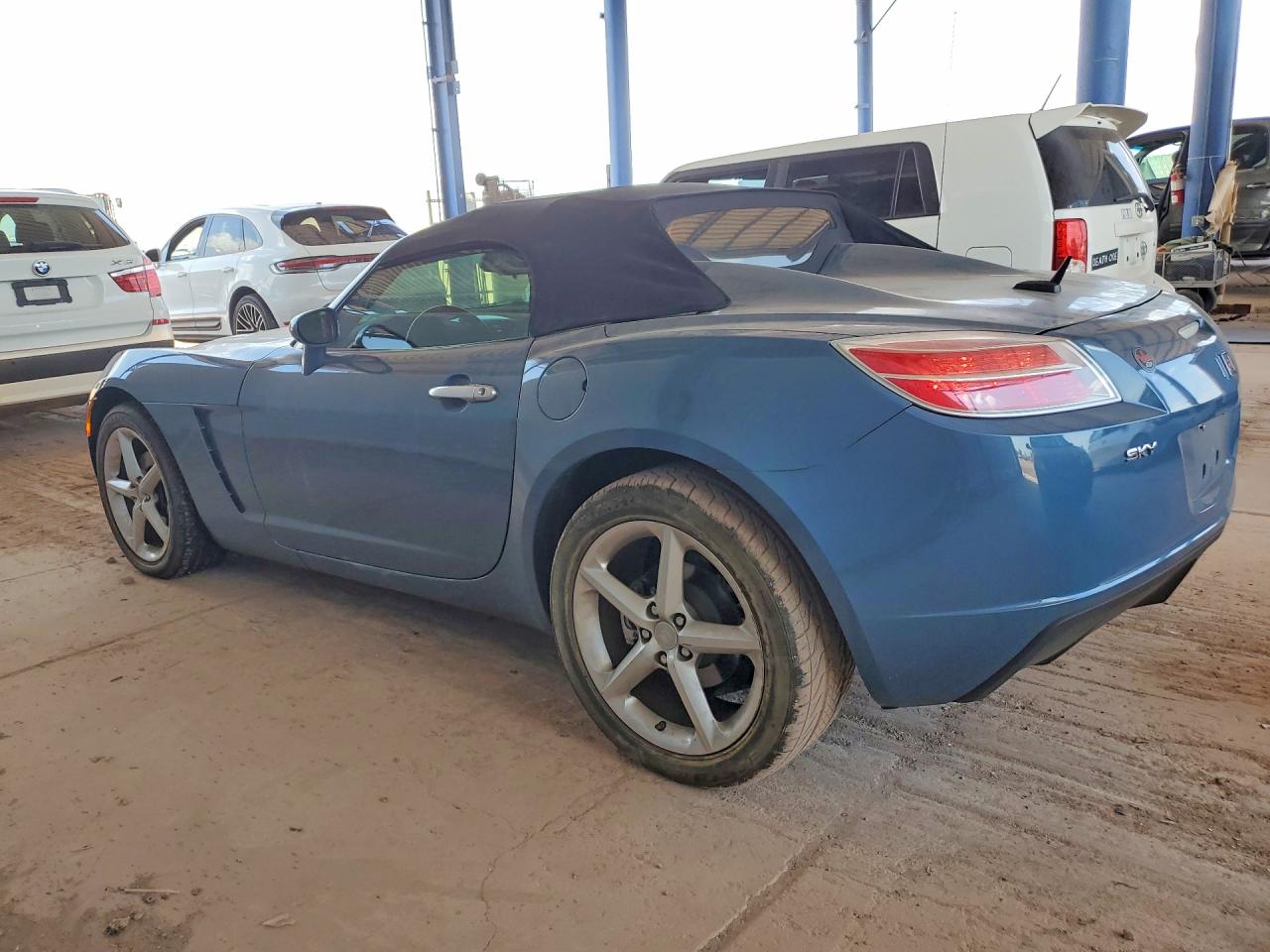 2008 SATURN SKY