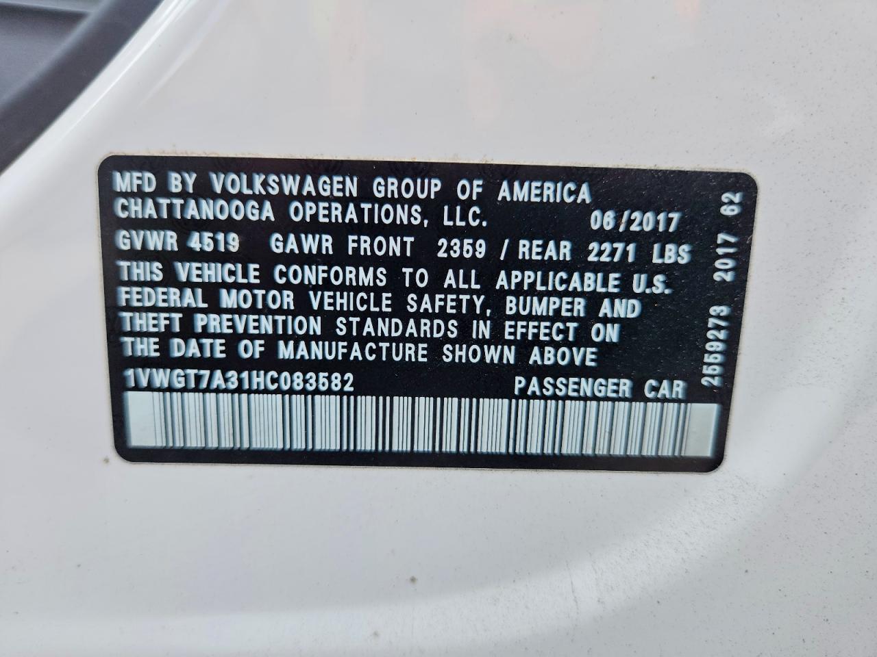 2017 VOLKSWAGEN PASSAT