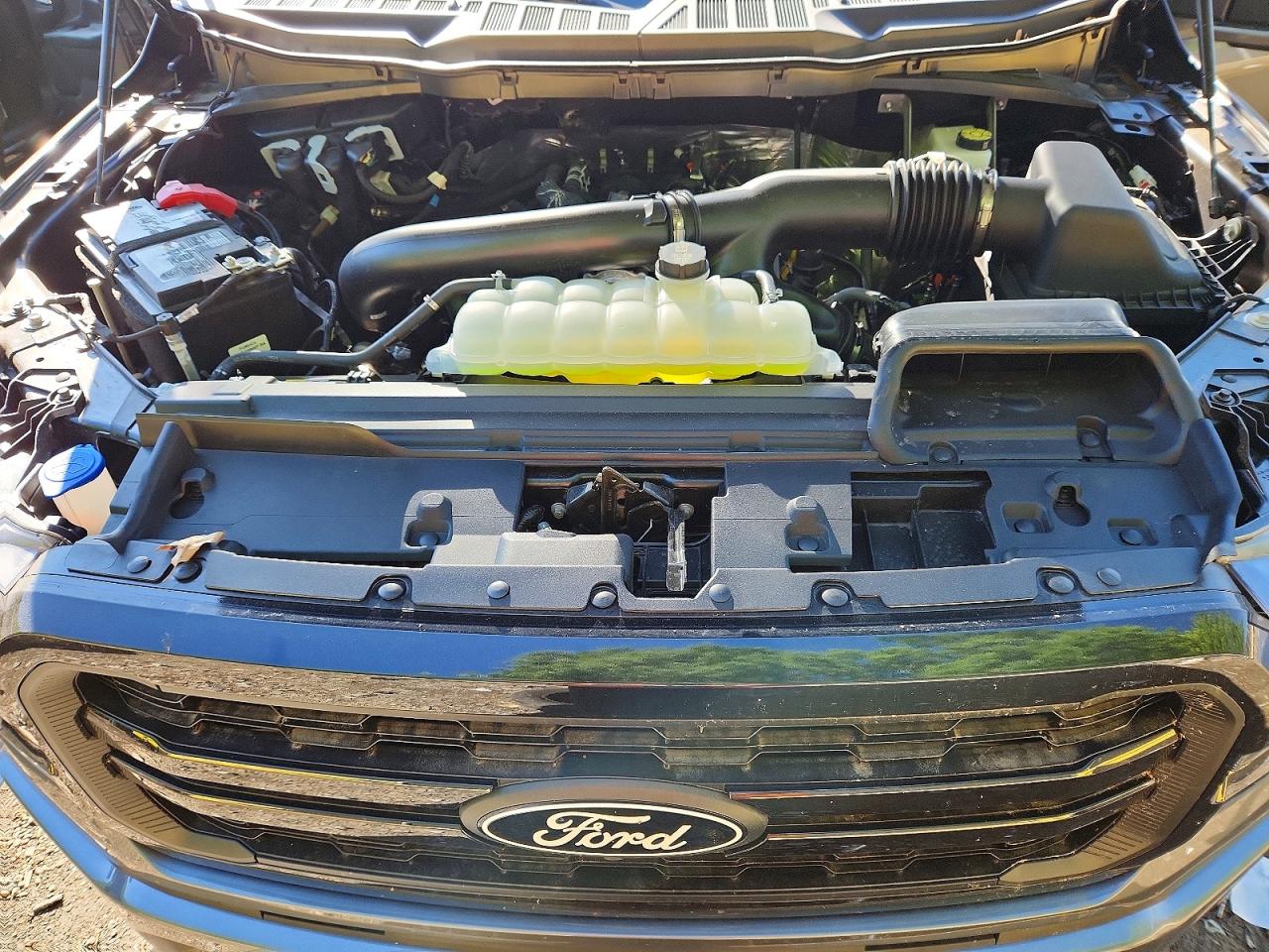 2025 FORD F150